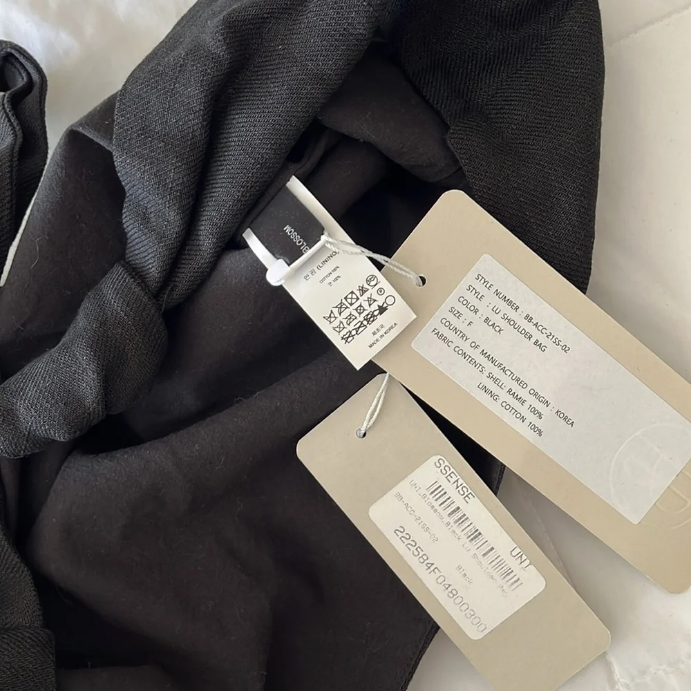 Blossom Black Lu Shoulder Bag - Picture 7 of 12